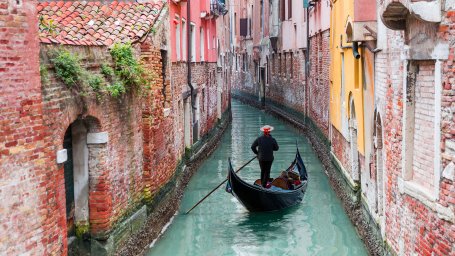 Venice may become a UNESCO endangered site