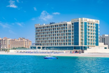 Строительство пляжа в отеле Radisson Resort Ras Al Khaimah