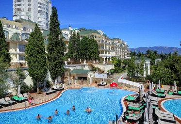 Профилактика бассейнов в отеле Пальмира Палас