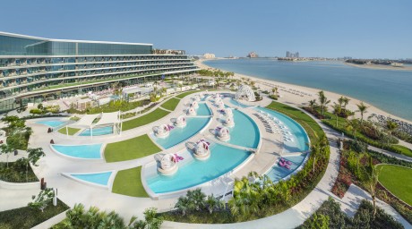 Ремонтные работы на пляже отеля W Dubai - The Palm