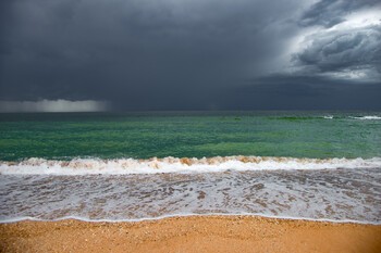 Циклон принесёт непогоду в Крым
