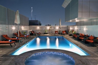 Ремонт бассейна в отеле Wyndham Dubai Deira